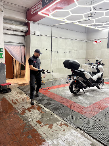 Photo from customer review